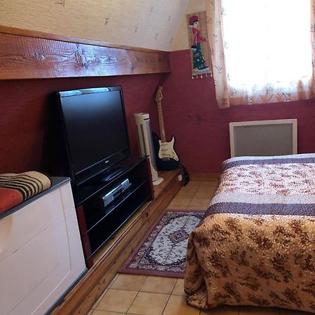Yufan Apartment La Ville-du-Bois Luaran gambar